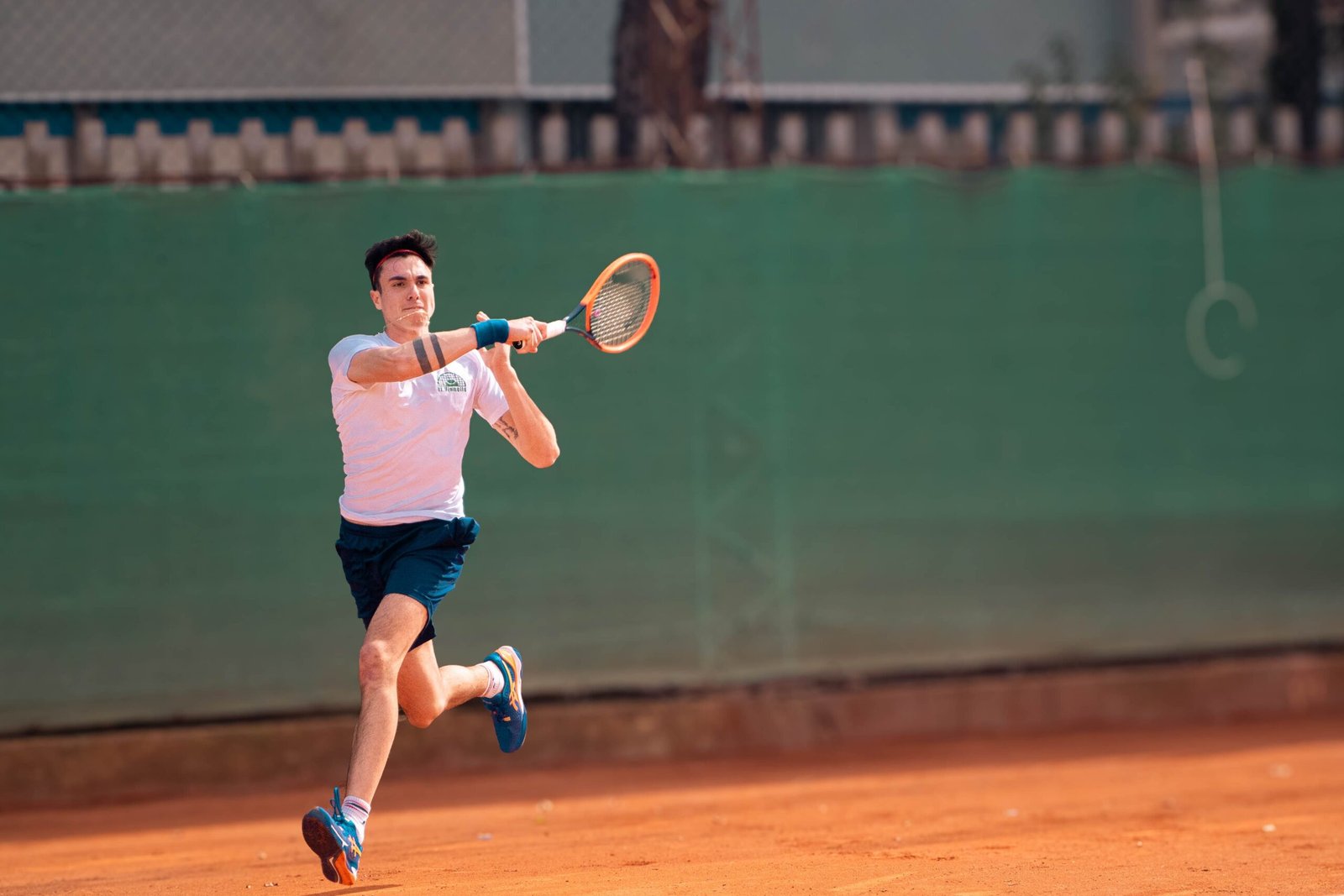 Les statistiques de service et de retour au tennis : comment mieux analyser les matchs avec Phantom Tennis ?